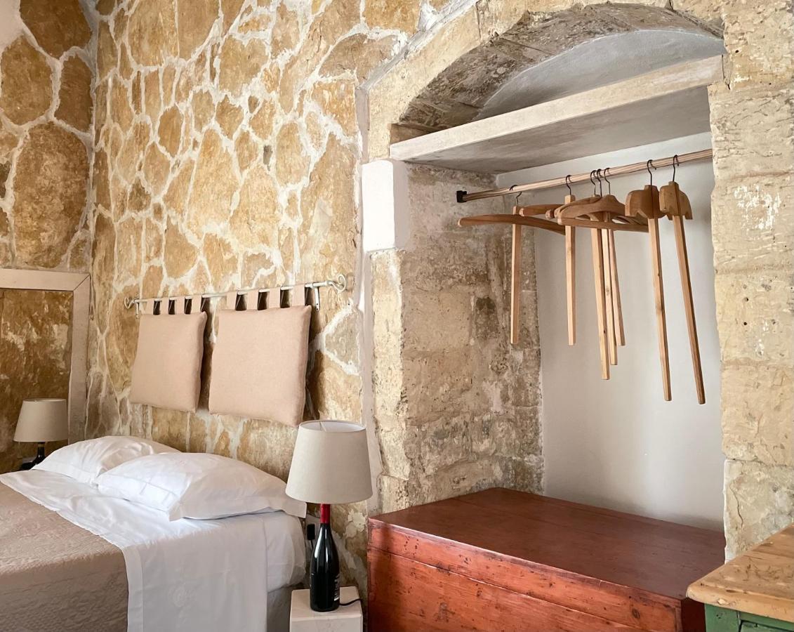 Cuturissi Hospitality & Wellnees Bed & Breakfast Ragusa Dış mekan fotoğraf