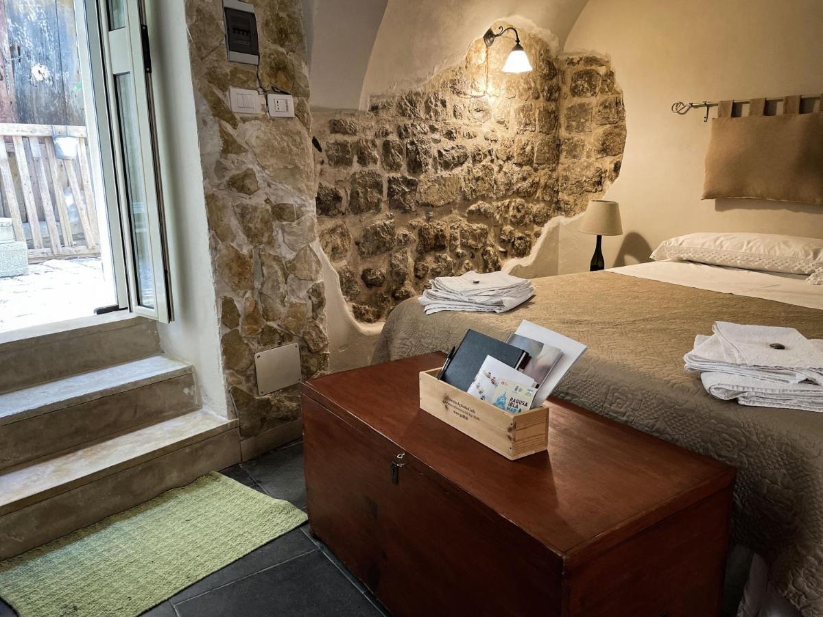 Cuturissi Hospitality & Wellnees Bed & Breakfast Ragusa Dış mekan fotoğraf