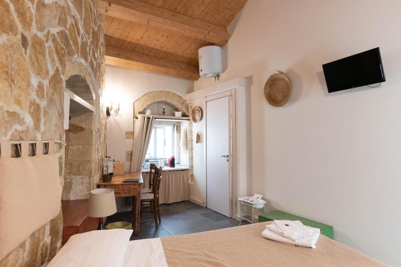 Cuturissi Hospitality & Wellnees Bed & Breakfast Ragusa Dış mekan fotoğraf