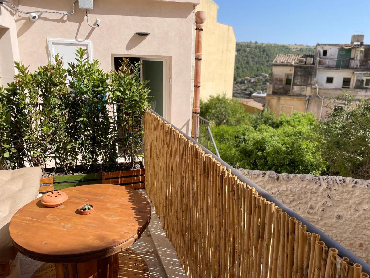 Cuturissi Hospitality & Wellnees Bed & Breakfast Ragusa Dış mekan fotoğraf