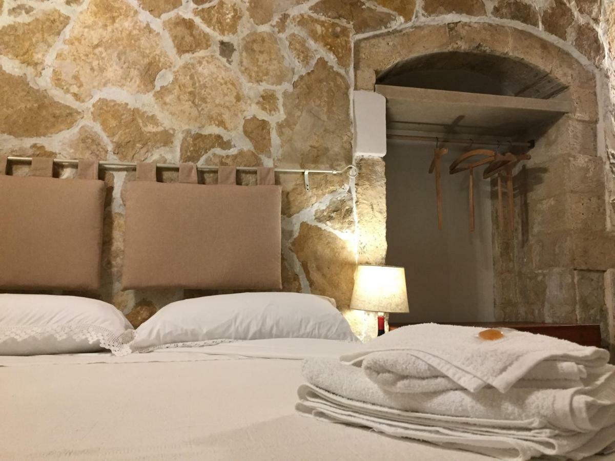 Cuturissi Hospitality & Wellnees Bed & Breakfast Ragusa Dış mekan fotoğraf